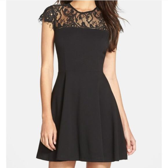 BB Dakota Cindy Lace Fit n' Flare Dress Black Small - Picture 1 of 9